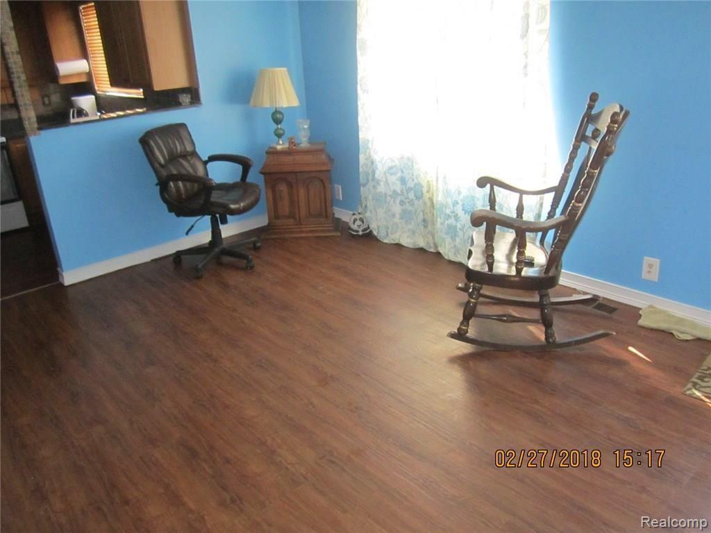 3505 Harrison Avenue Rochester, MI 48307 - Photo 12 of 18 3505 Harrison Living Room (1).JPG