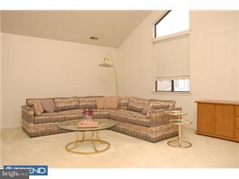 3302 B Chadbury Road, Unit B Mount Laurel, NJ 08054 - Photo 2 of 10