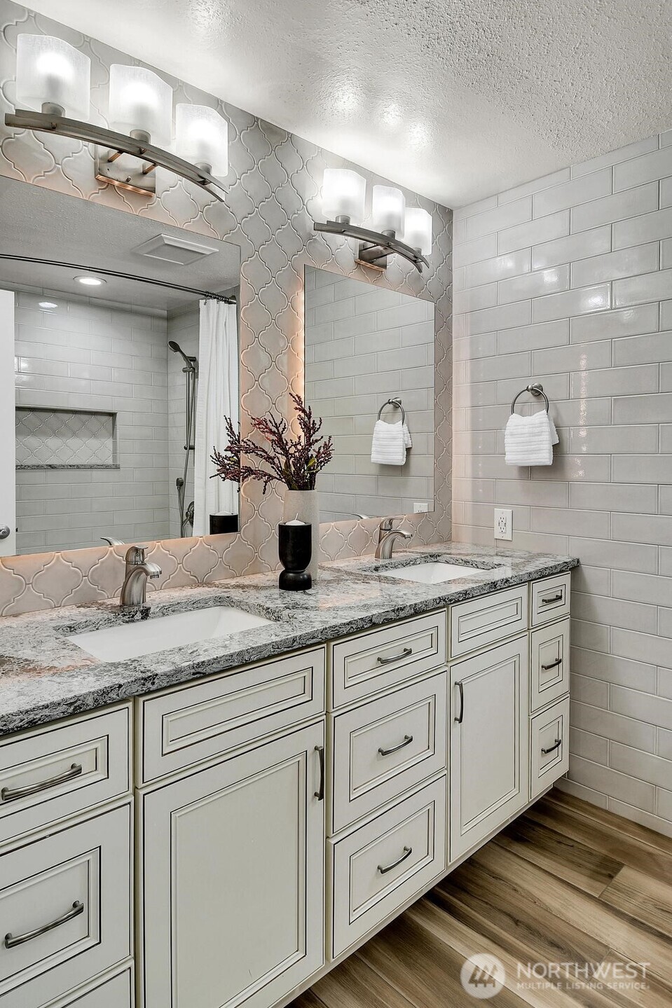 21023 46th Avenue Southeast Bothell, WA 98021 - Photo 14 of 34