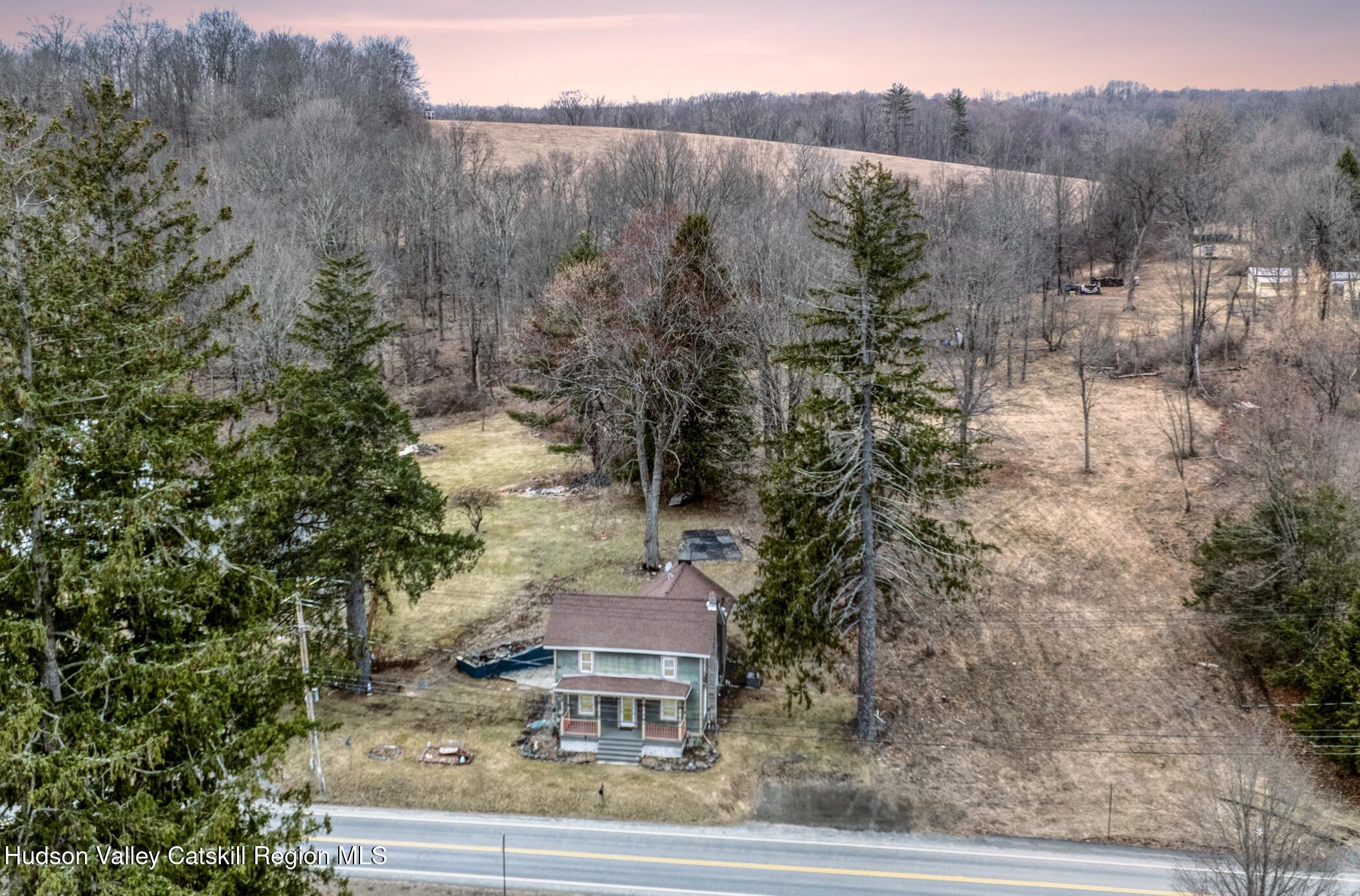 1283 Co Rte 7 Ancram, NY 12502 - Photo 4 of 32 Picture-29