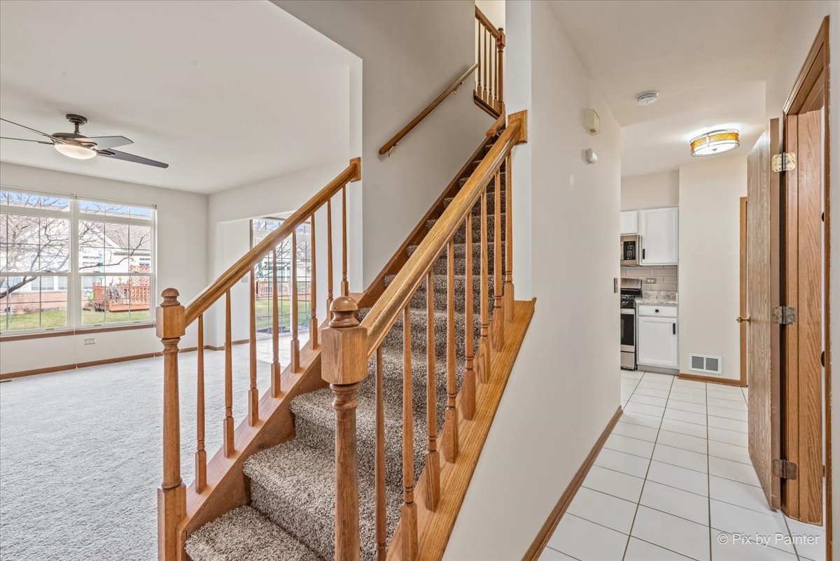 16753 South Sunset Ridge Court Lockport, IL 60441 - Photo 2 of 23 Gallery Image 2