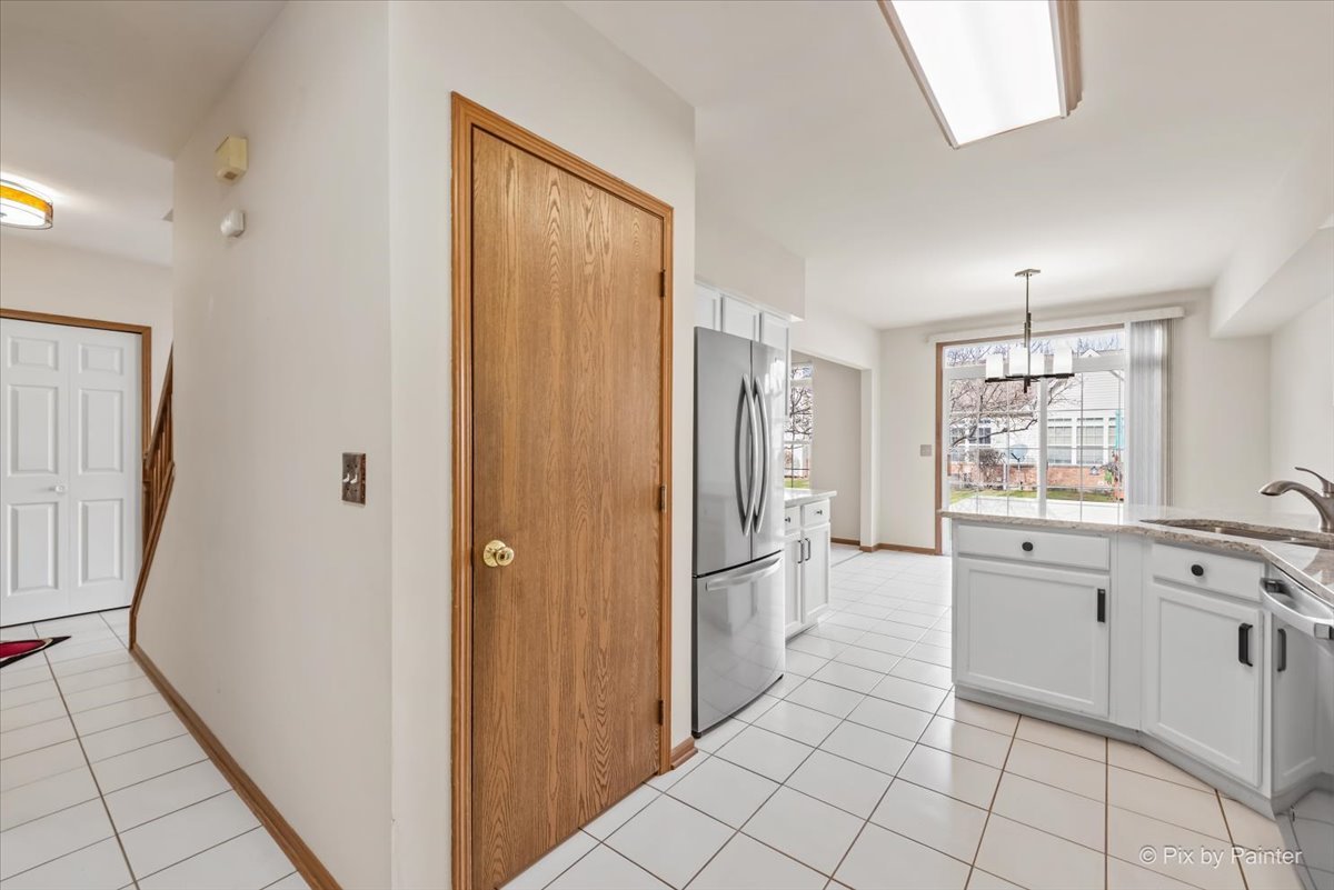 16753 South Sunset Ridge Court Lockport, IL 60441 - Photo 10 of 23 Gallery Image 10