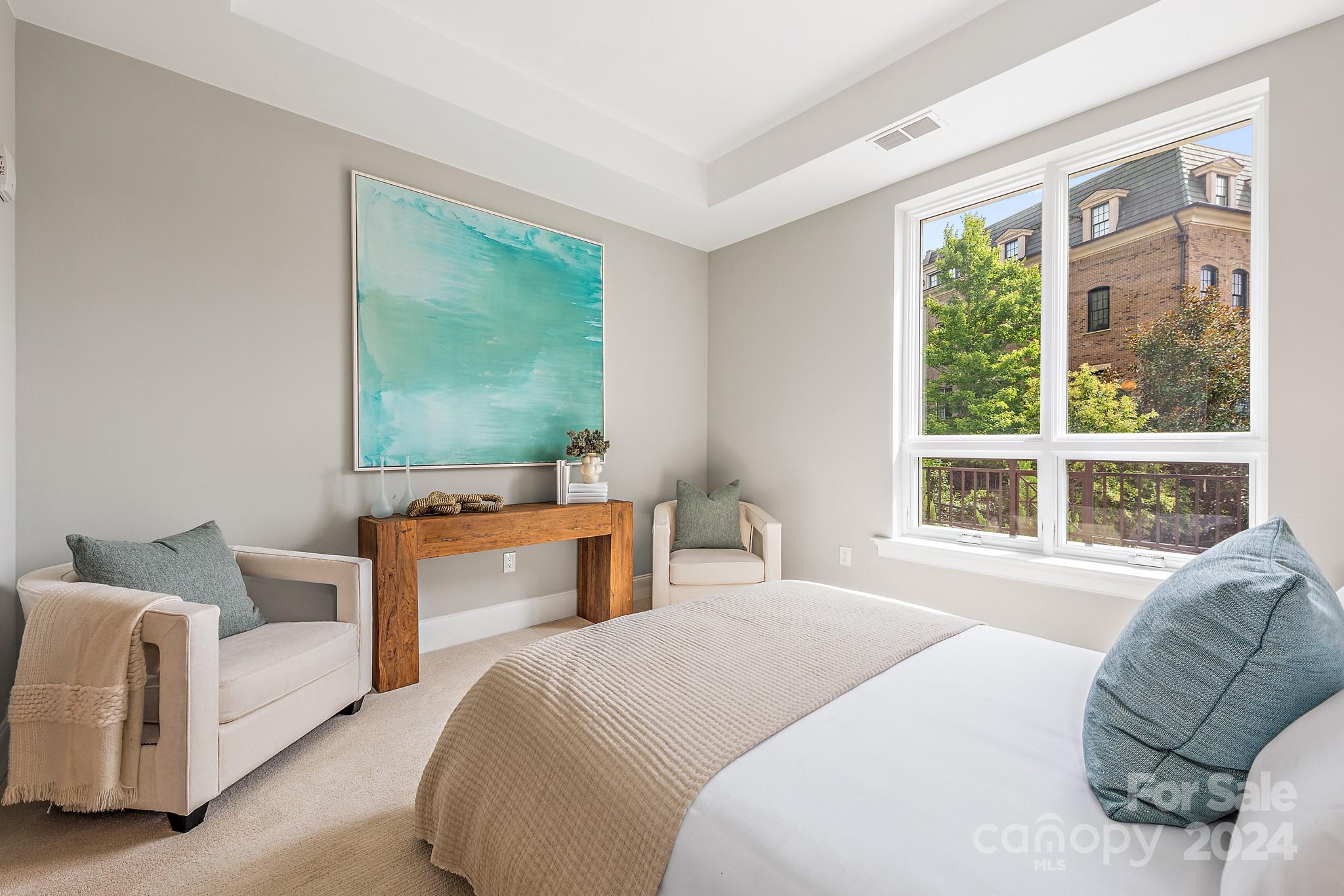130 Cherokee Road, Unit 102 Charlotte, NC 28207 - Photo 19 of 46 Gallery Image 19