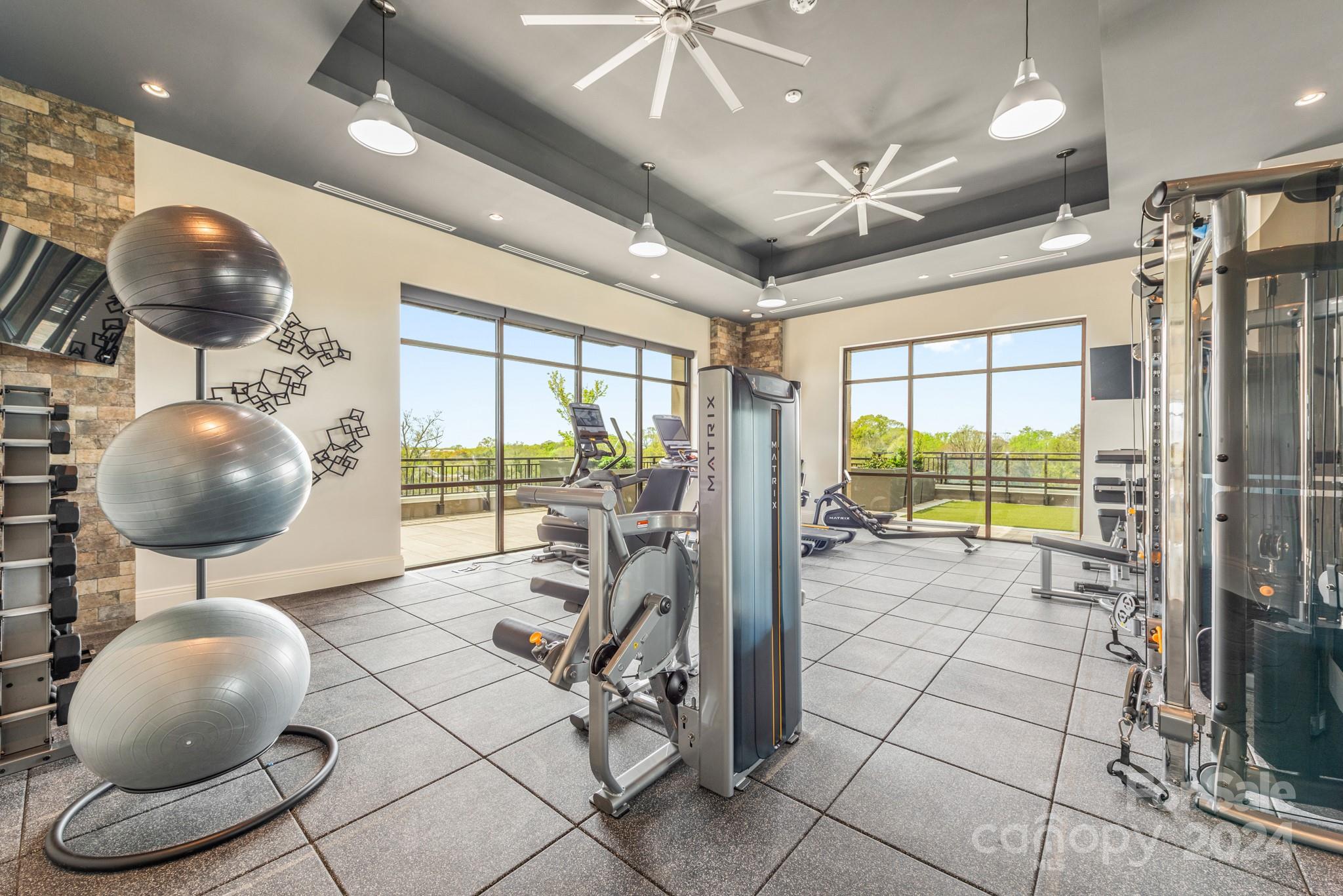 130 Cherokee Road, Unit 102 Charlotte, NC 28207 - Photo 45 of 46 Gallery Image 45