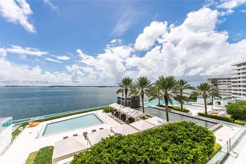 $1,345,000 | 1331 Brickell Bay Drive, Unit 408, Miami, FL 33131