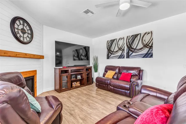 $2,595 | 11511 Marshall Street, Manor, TX 78653