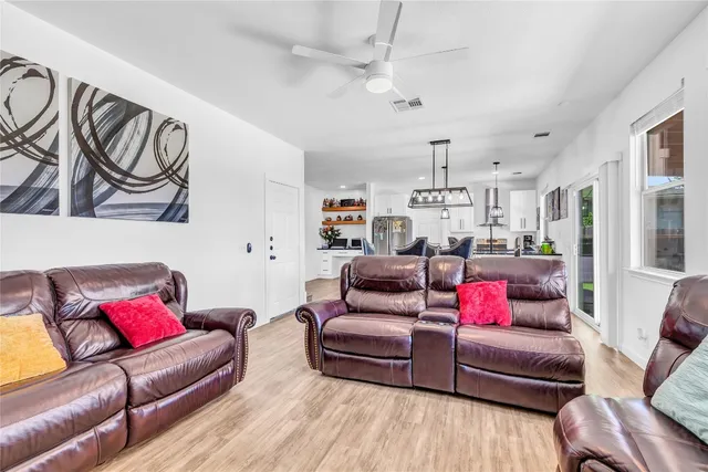 $2,595 | 11511 Marshall Street, Manor, TX 78653