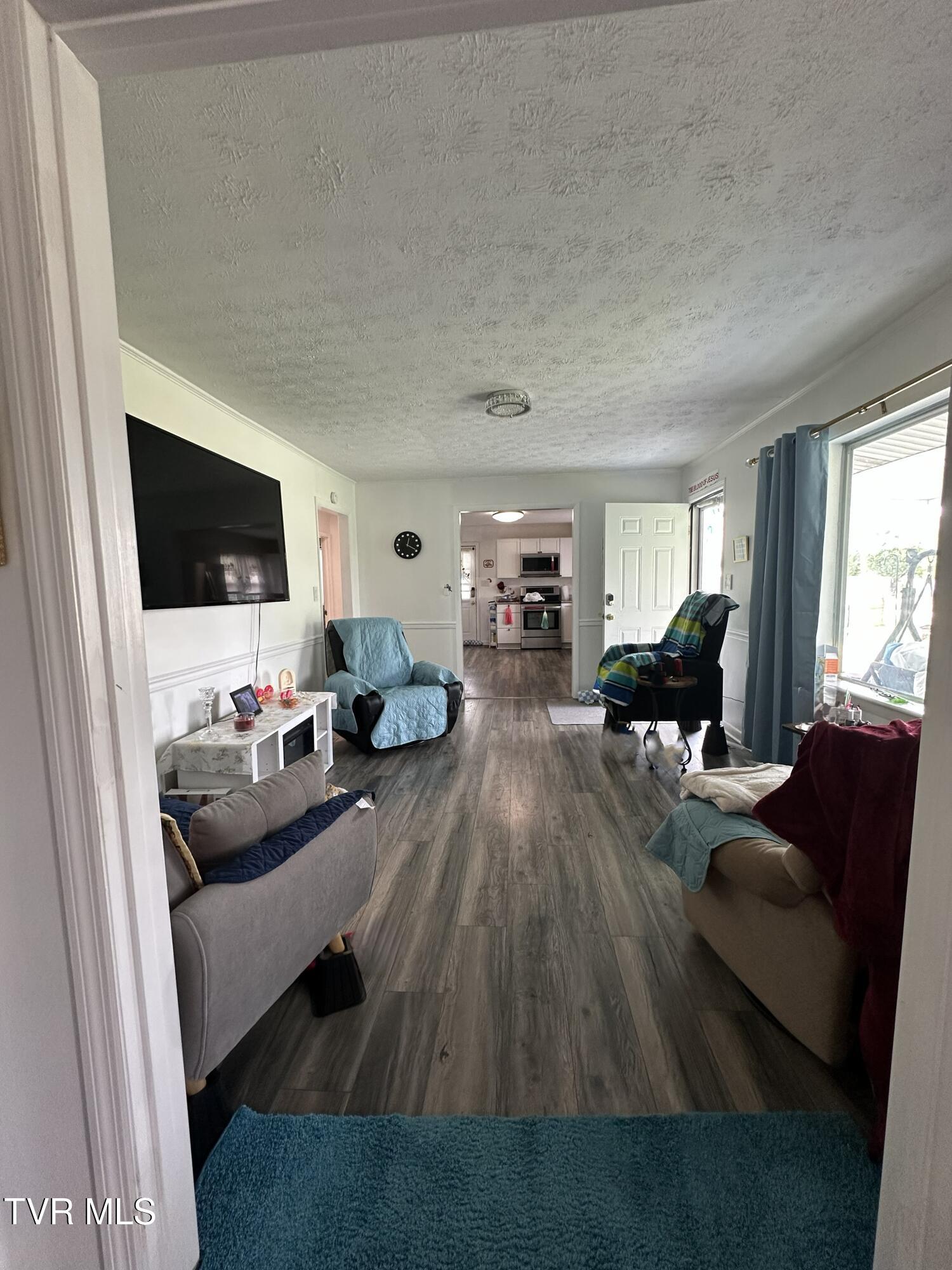 574 Bailey Street Greeneville, TN 37745 - Photo 14 of 28 IMG_9270