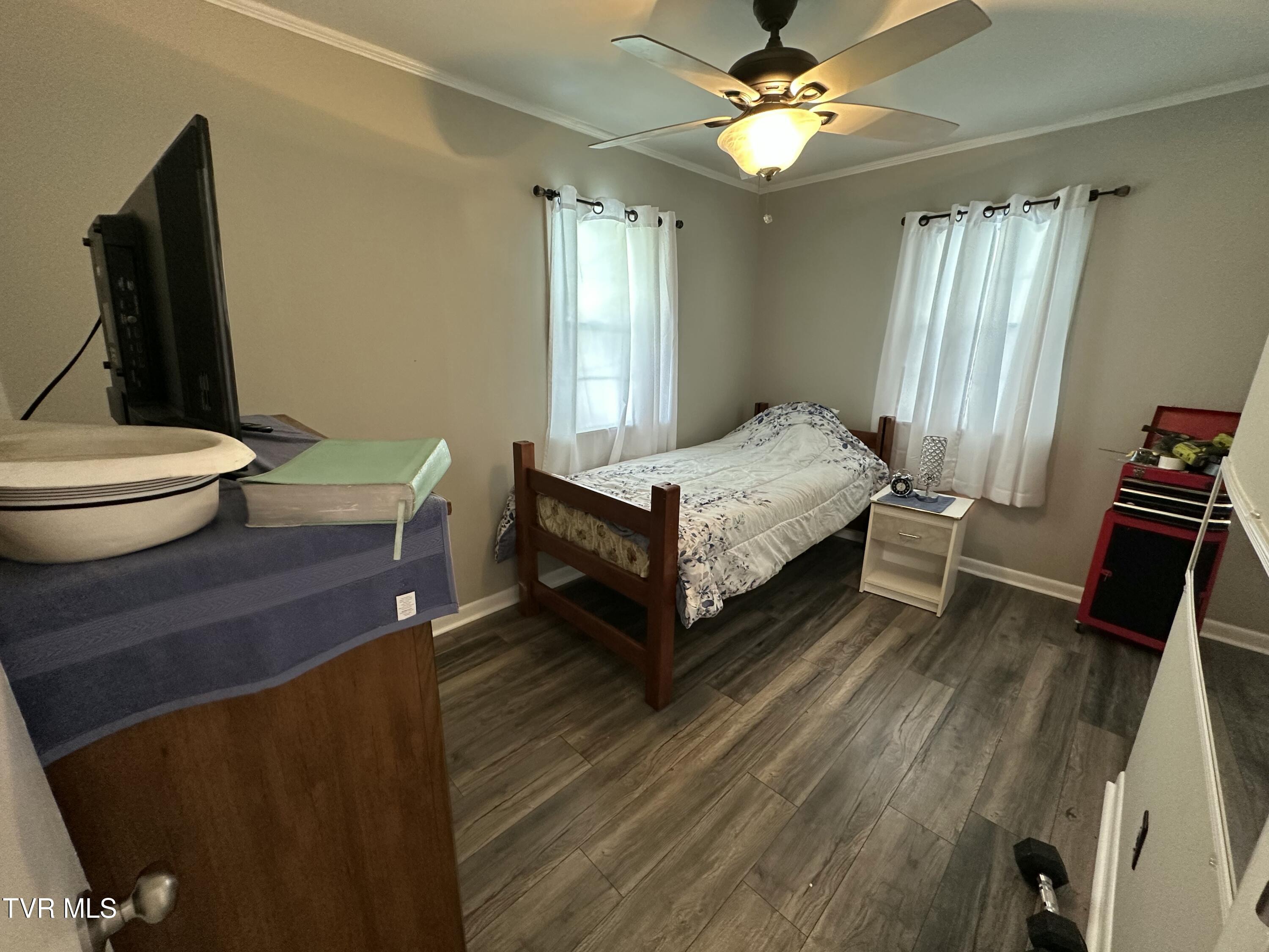 574 Bailey Street Greeneville, TN 37745 - Photo 25 of 28 IMG_9277