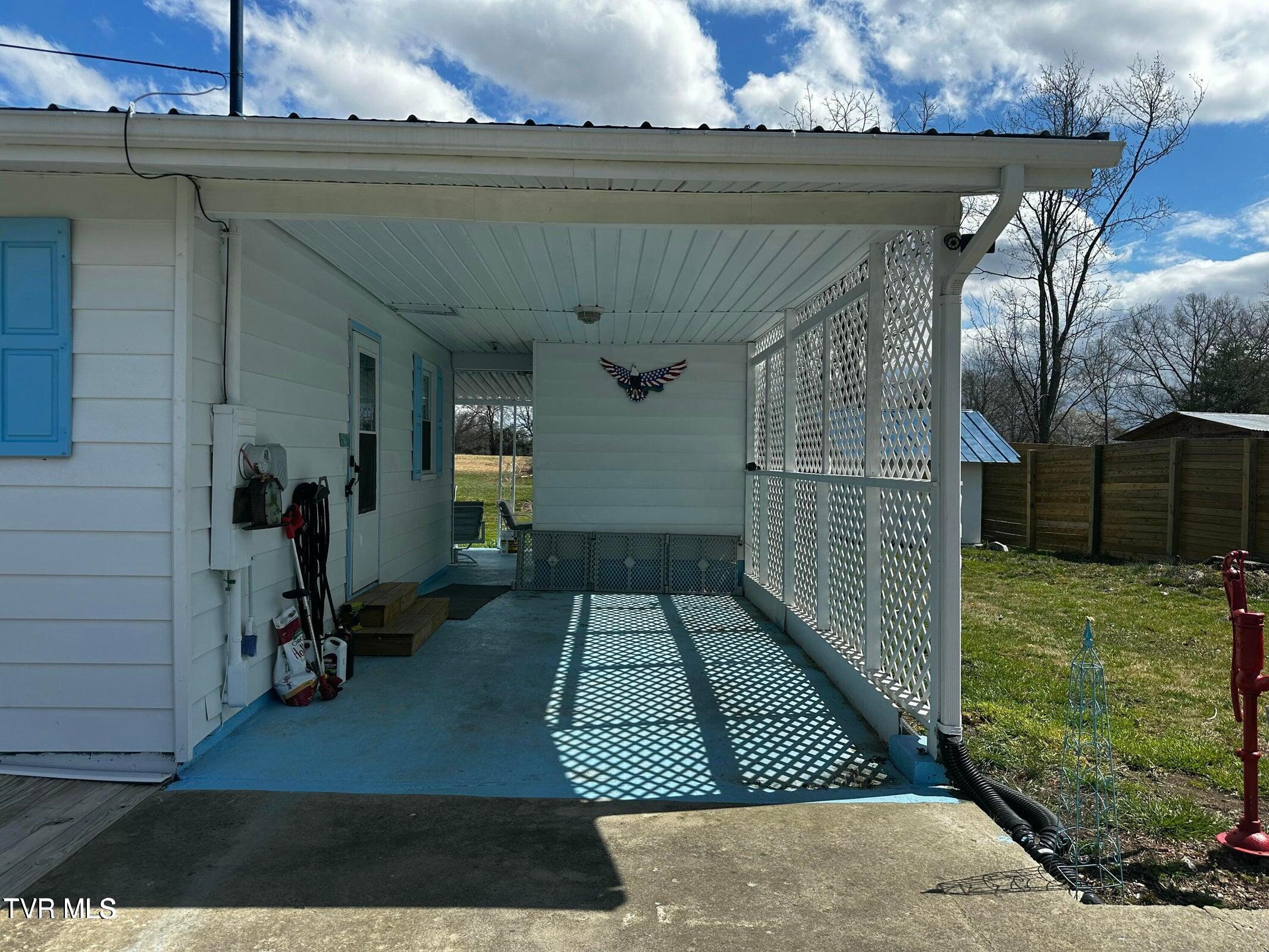 574 Bailey Street Greeneville, TN 37745 - Photo 5 of 28 14