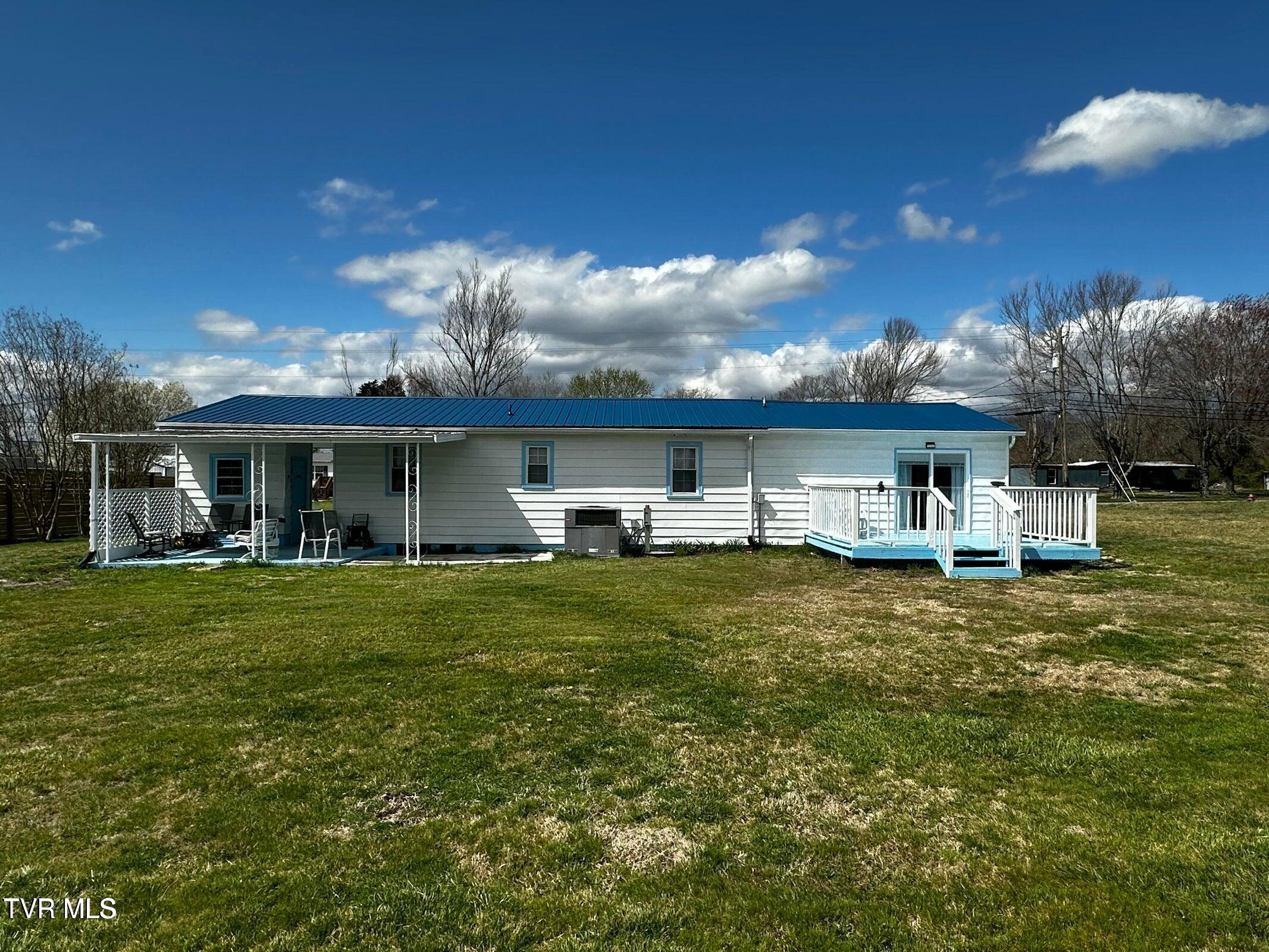 574 Bailey Street Greeneville, TN 37745 - Photo 7 of 28 5