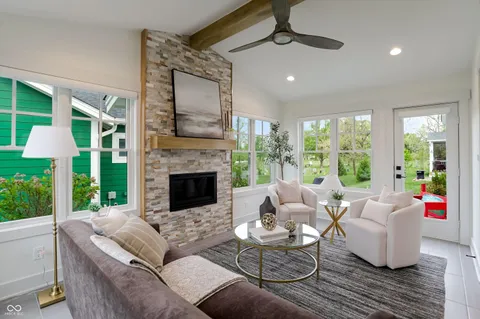$800,000 | 5714 Inglenook Way, Zionsville, IN 46077