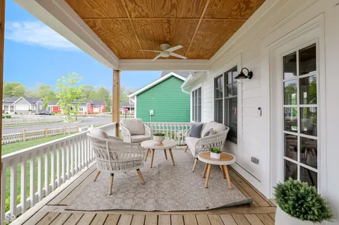 $800,000 | 5714 Inglenook Way, Zionsville, IN 46077