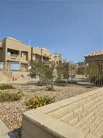 $150,000 | 2232 Aspen Mirror Way, Unit 204, Laughlin, NV 89029