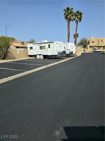 $150,000 | 2232 Aspen Mirror Way, Unit 204, Laughlin, NV 89029