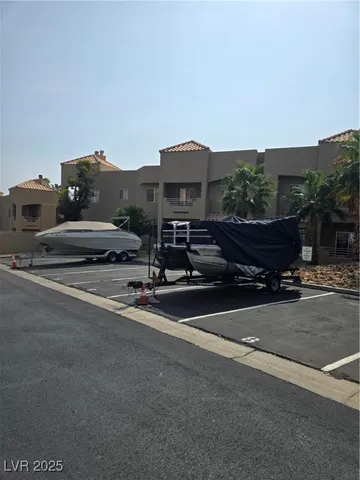 $150,000 | 2232 Aspen Mirror Way, Unit 204, Laughlin, NV 89029