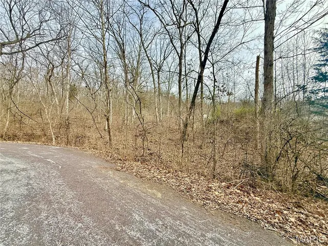 $68,000 | 168 Cherokee Court, Pacific, MO 63069