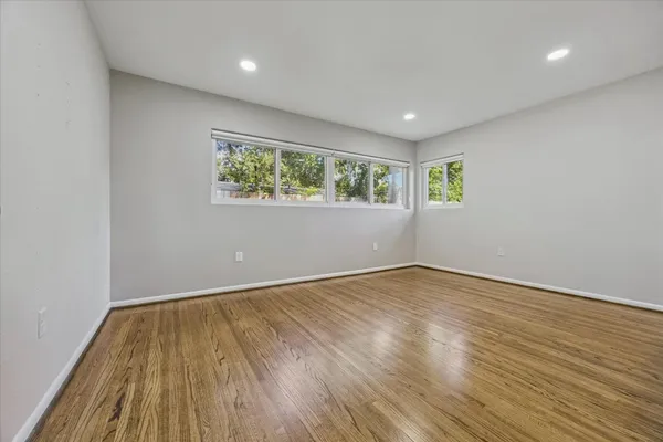 $295,000 | 8621 Bob White Drive, Houston, TX 77074