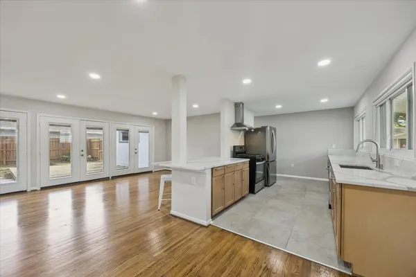 $295,000 | 8621 Bob White Drive, Houston, TX 77074