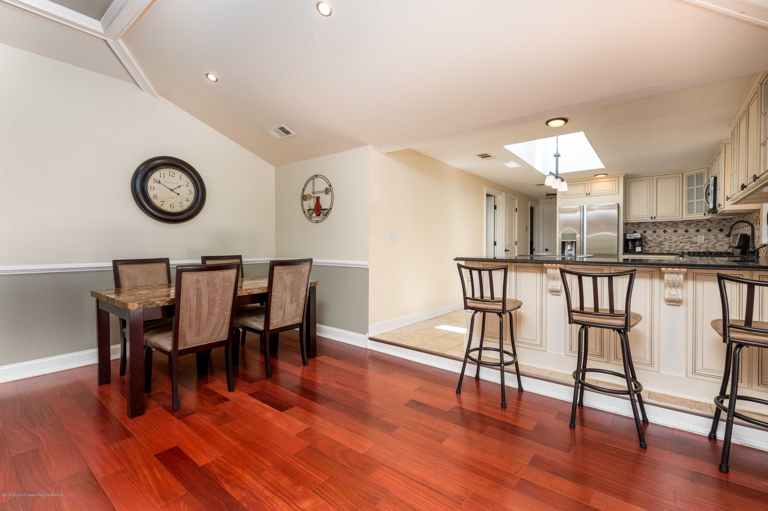 614 Oak Glen Road Howell, NJ 07731 - Photo 8 of 24 Dining