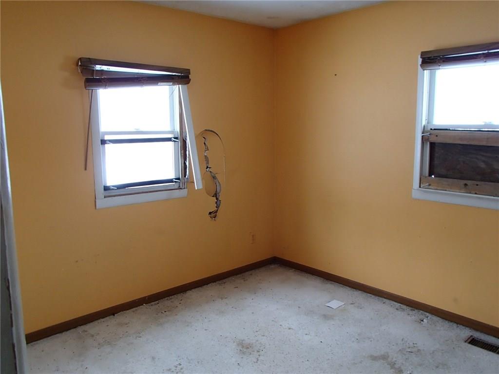 3547 West Williams Road Connersville, IN 47331 - Photo 13 of 16 Gallery Image 13