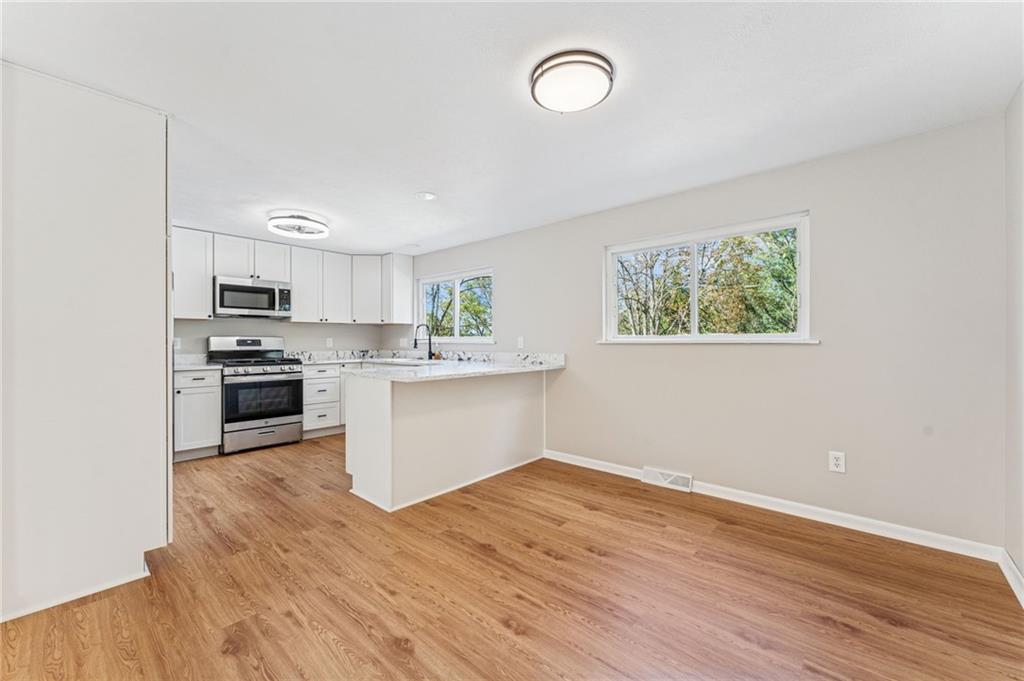 210 Parkedge Road Pittsburgh, PA 15220 - Photo 8 of 50 Gallery Image 8