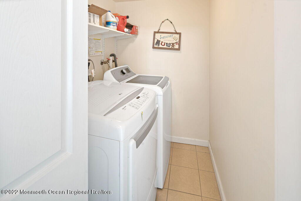 748 Midstreams Road Brick, NJ 08724 - Photo 24 of 33 laundry