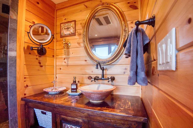 $799,000 | 80 Oak Ridge Road, Madison, NH 03849