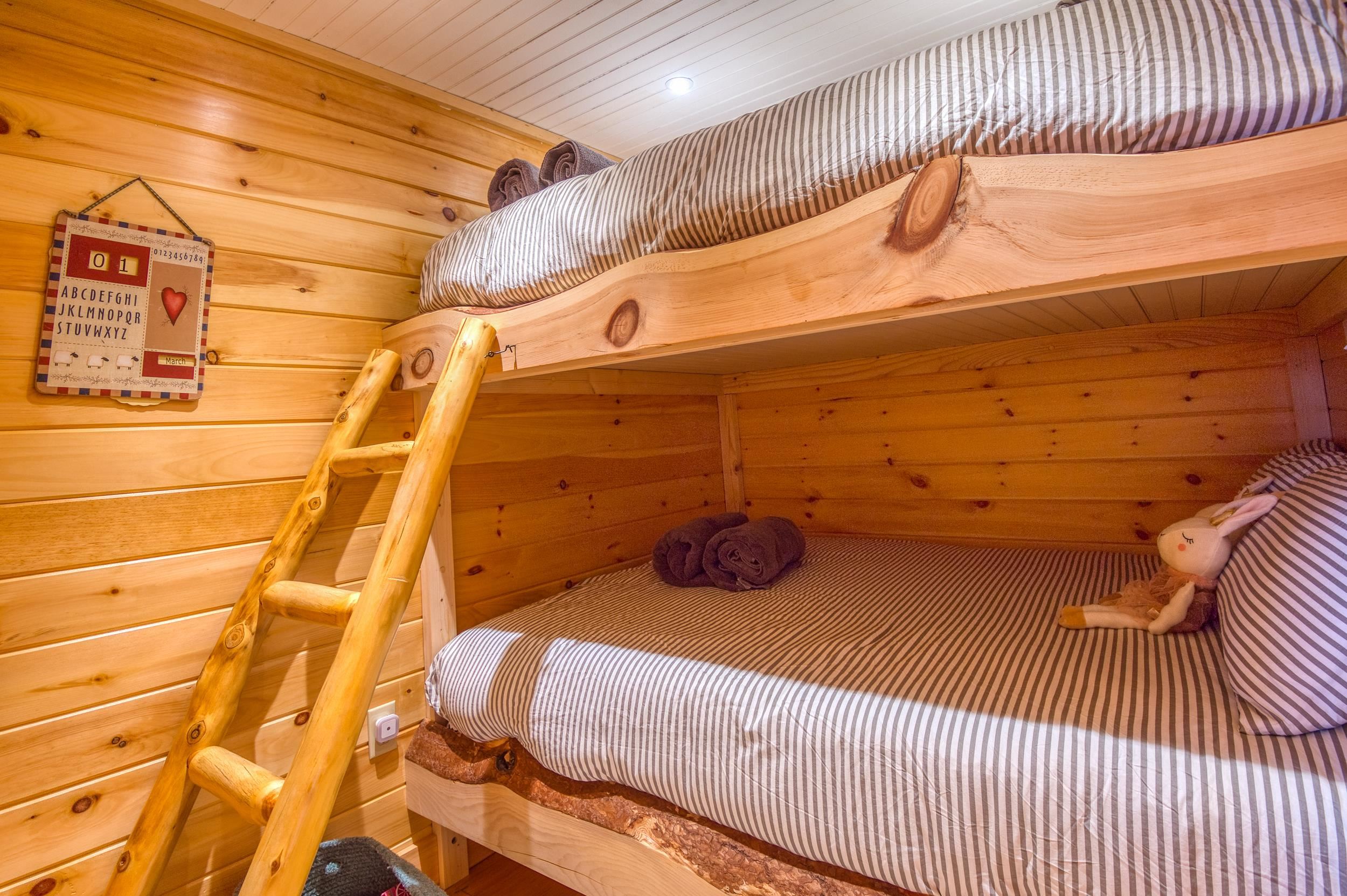 80 Oak Ridge Road Madison, NH 03849 - Photo 40 of 52