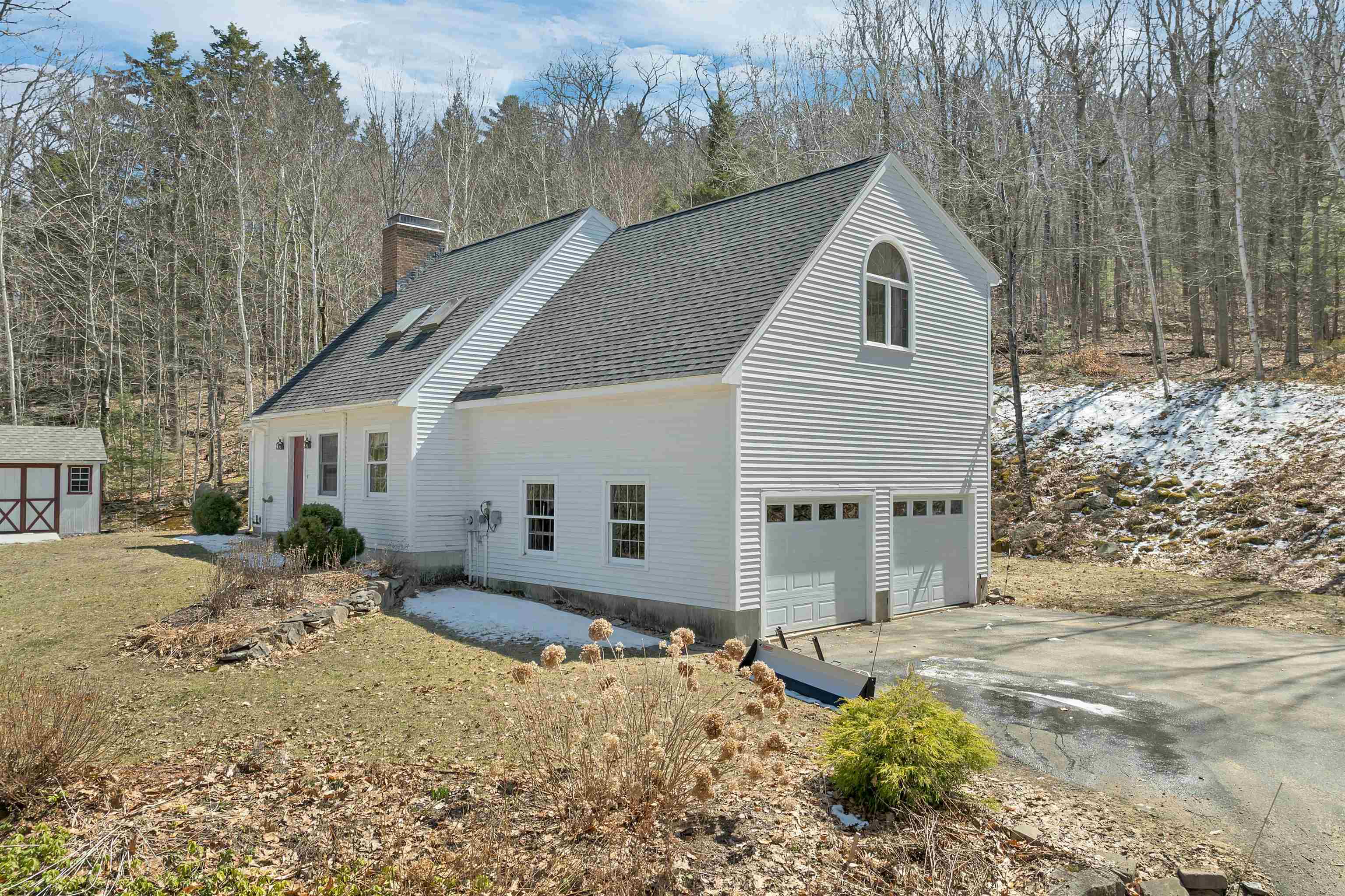 204 Cherry Valley Road Alton, NH 03810 - Photo 2 of 49