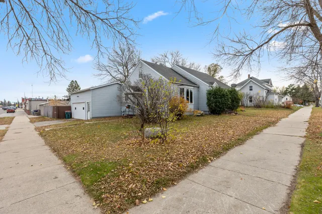 $185,000 | 200 2nd Street Southwest, Wadena, MN 56482