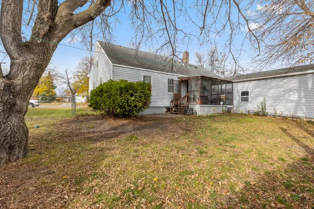 $185,000 | 200 2nd Street Southwest, Wadena, MN 56482