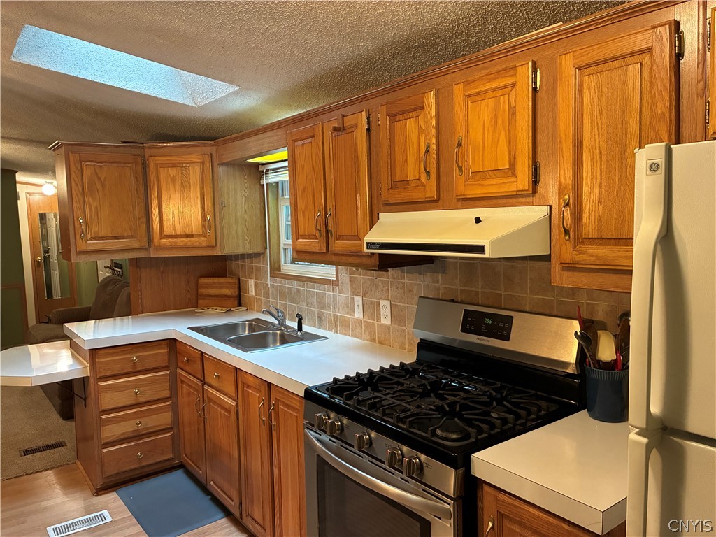 382 Rider, Unit 51 Clayville, NY 13322 - Photo 2 of 17