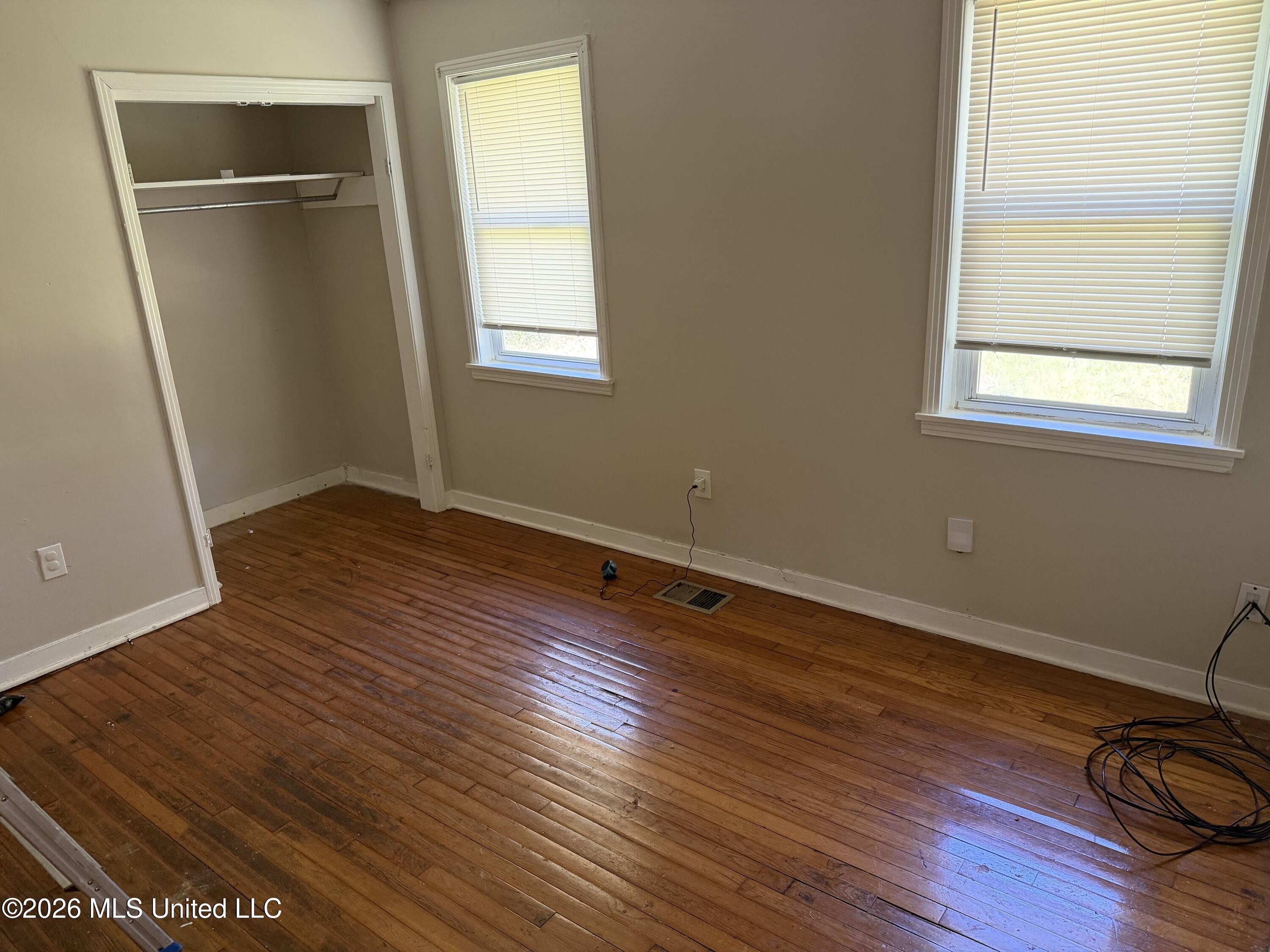 340 Barnes Street Jackson, MS 39206 - Photo 6 of 11 IMG_5192