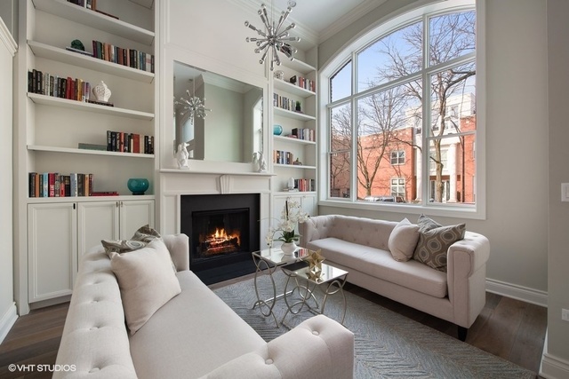 507 West Menomonee Street Chicago, IL 60614 - Photo 5 of 18 a living room with furniture and a fireplace