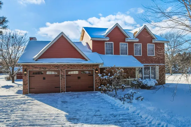 $404,900 | 2563 Colony Circle, St. Cloud, MN 56303