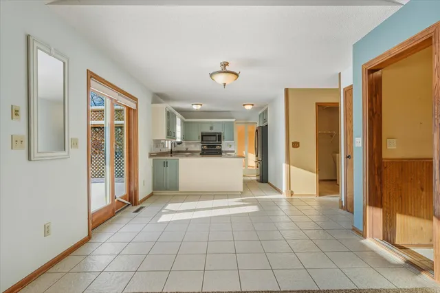 $404,900 | 2563 Colony Circle, St. Cloud, MN 56303