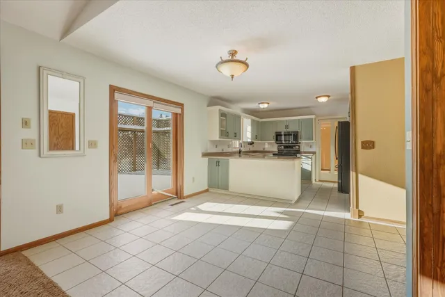 $404,900 | 2563 Colony Circle, St. Cloud, MN 56303