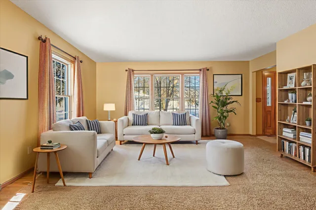 $404,900 | 2563 Colony Circle, St. Cloud, MN 56303