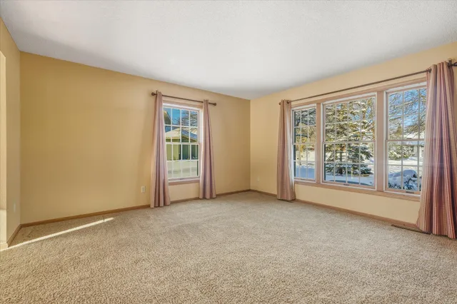 $404,900 | 2563 Colony Circle, St. Cloud, MN 56303