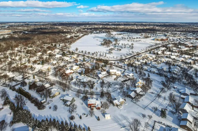 $404,900 | 2563 Colony Circle, St. Cloud, MN 56303