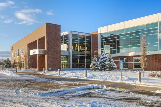 $404,900 | 2563 Colony Circle, St. Cloud, MN 56303