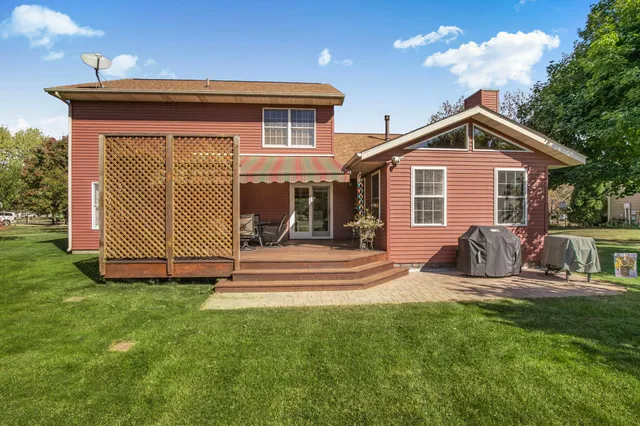 $404,900 | 2563 Colony Circle, St. Cloud, MN 56303