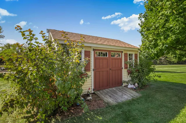 $404,900 | 2563 Colony Circle, St. Cloud, MN 56303