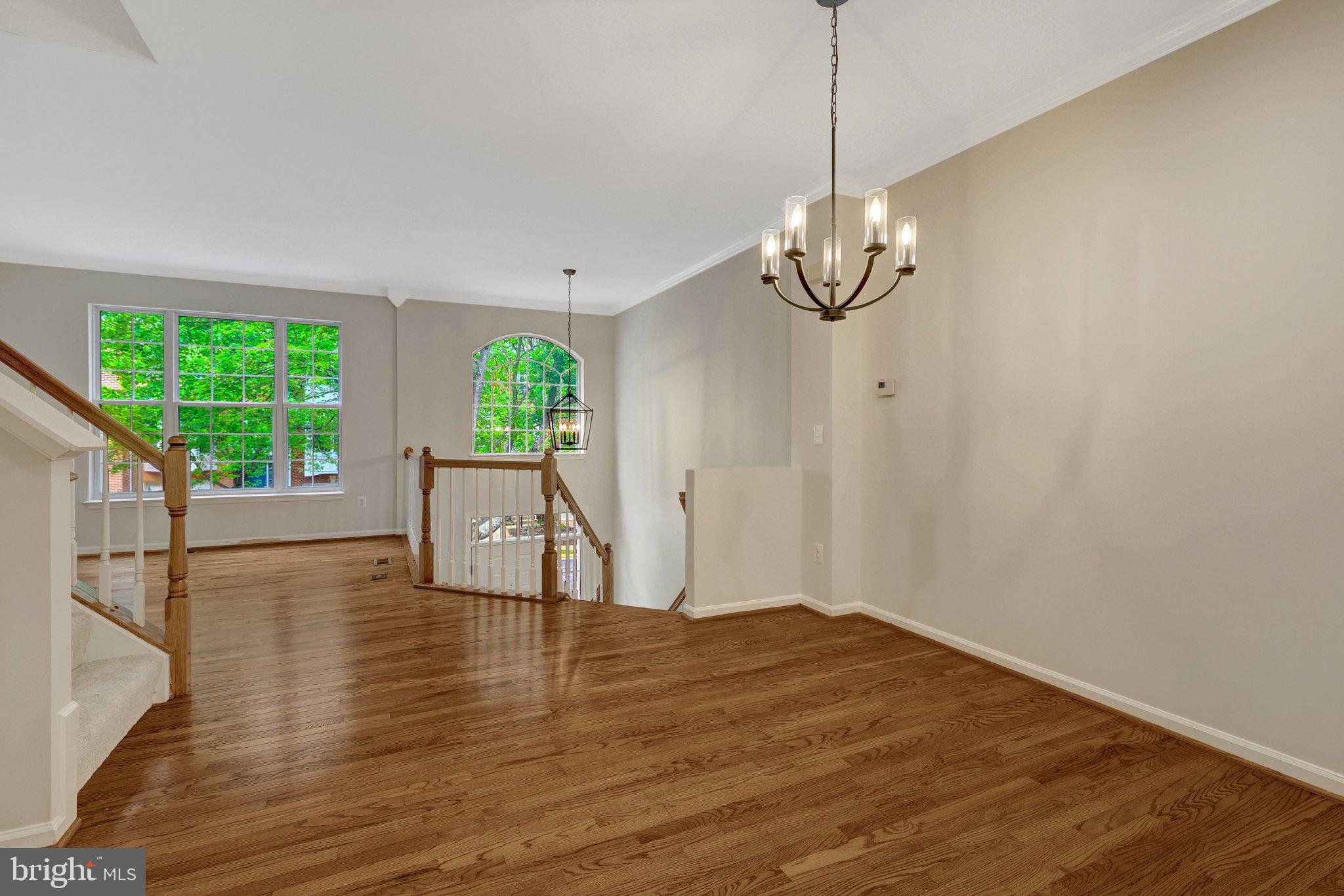 1268 Wild Hawthorn Way Reston, VA 20194 - Photo 12 of 55