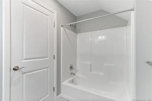 $1,750 | Four Twenty Four Bumper Road, Harwinton, CT 06791