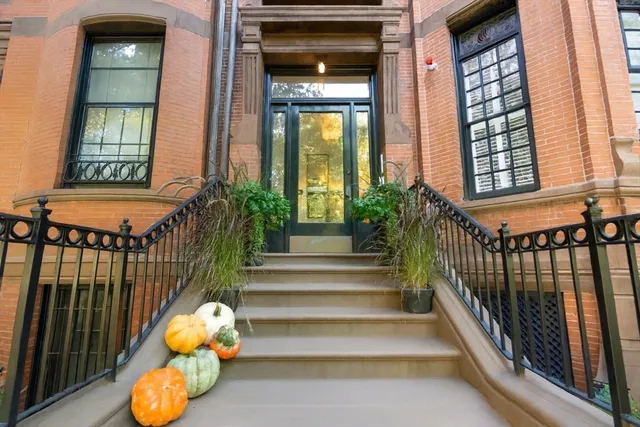a view of a entryway door of the house with front door