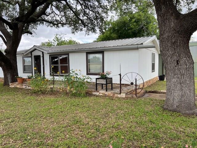 6009 Southeast 5th Street Rochelle, TX 76872 - Photo 1 of 106 Main View