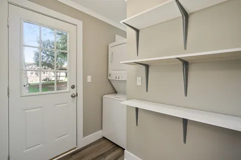 $329,900 | 814 Chickasaw Trail, McMinnville, TN 37110