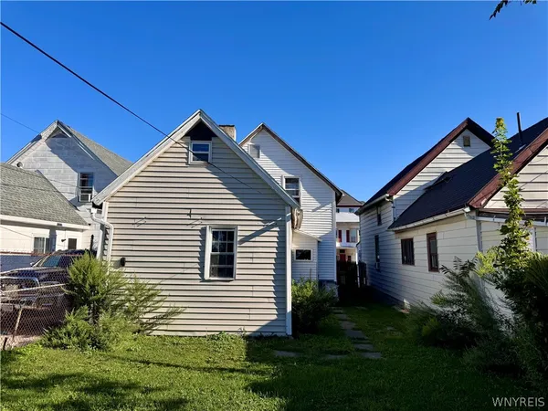 $78,500 | 145 Forest Avenue, Buffalo, NY 14213